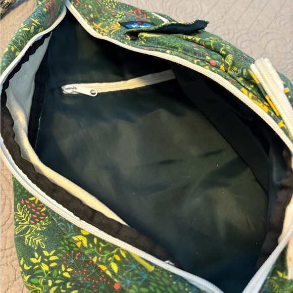 Kavu Forest Green Sling Bag with Floral Accents - Picture 3 of 4